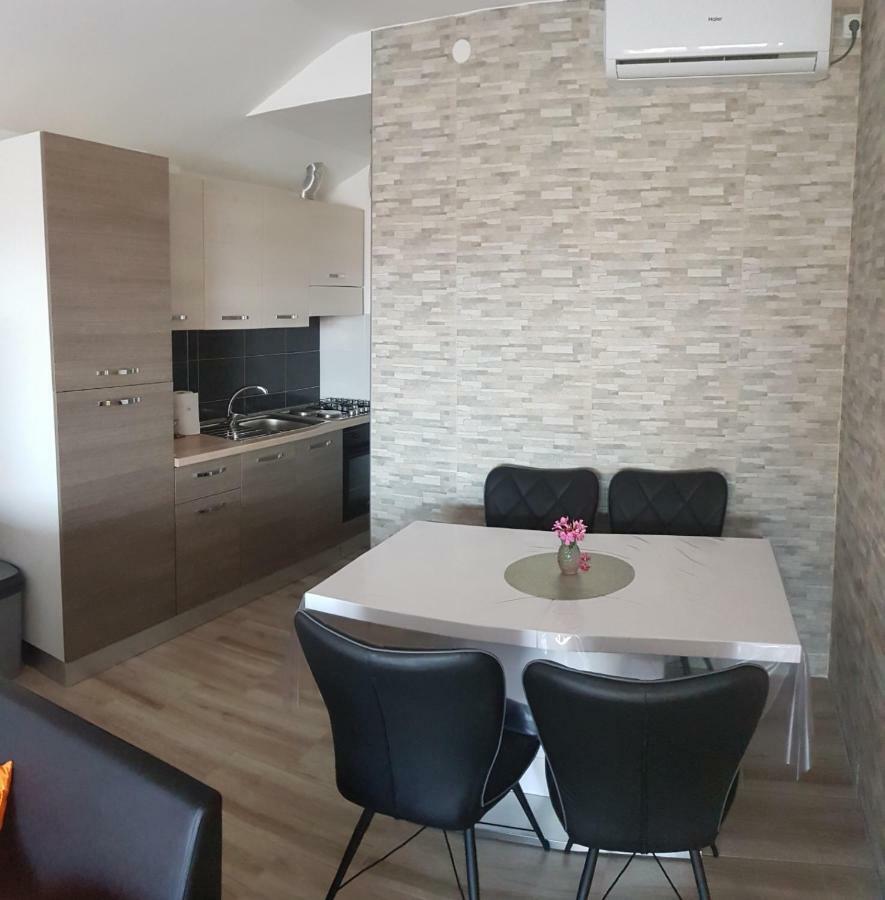 Apartman Andrea Zadar Buitenkant foto